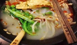 廚師爆料螺螄粉怎么做視頻,廚師親授獨家烹飪技巧